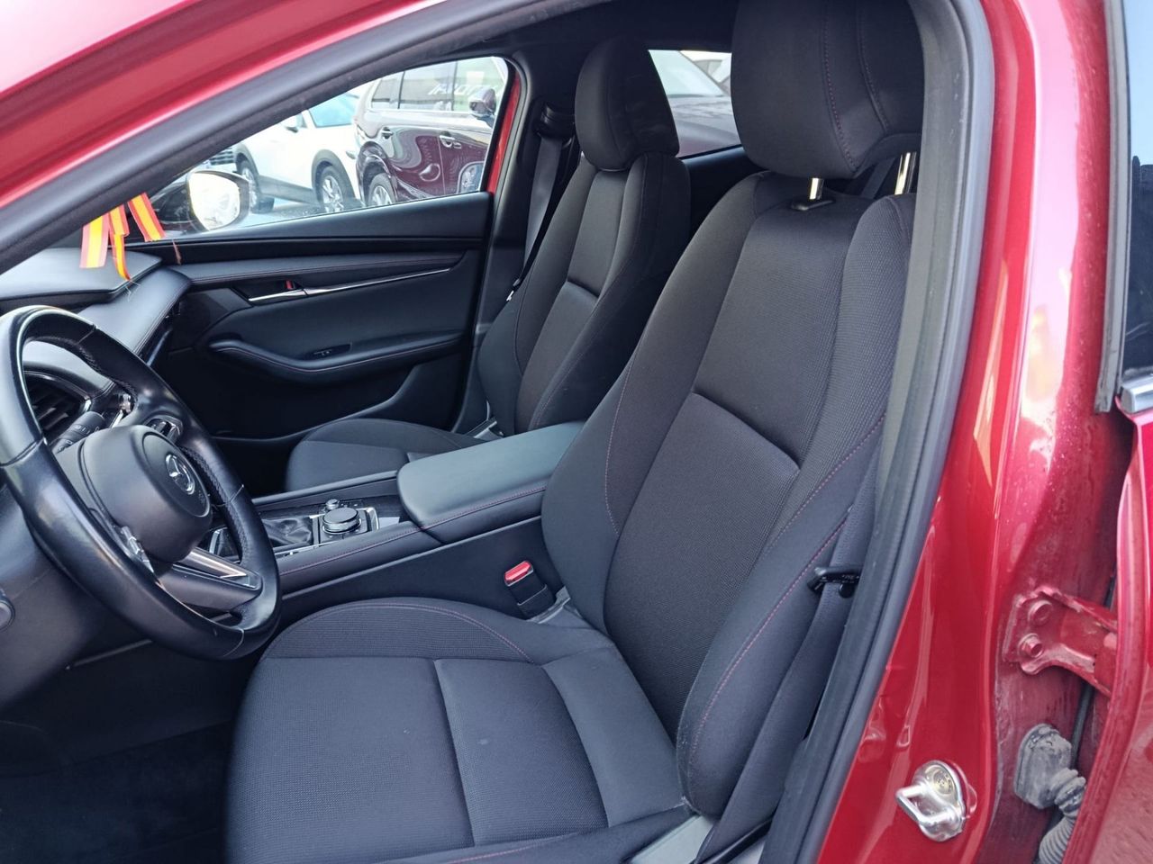 Mazda 3 2.0 e-SKYACTIV-G HOMURA AT - Foto 11