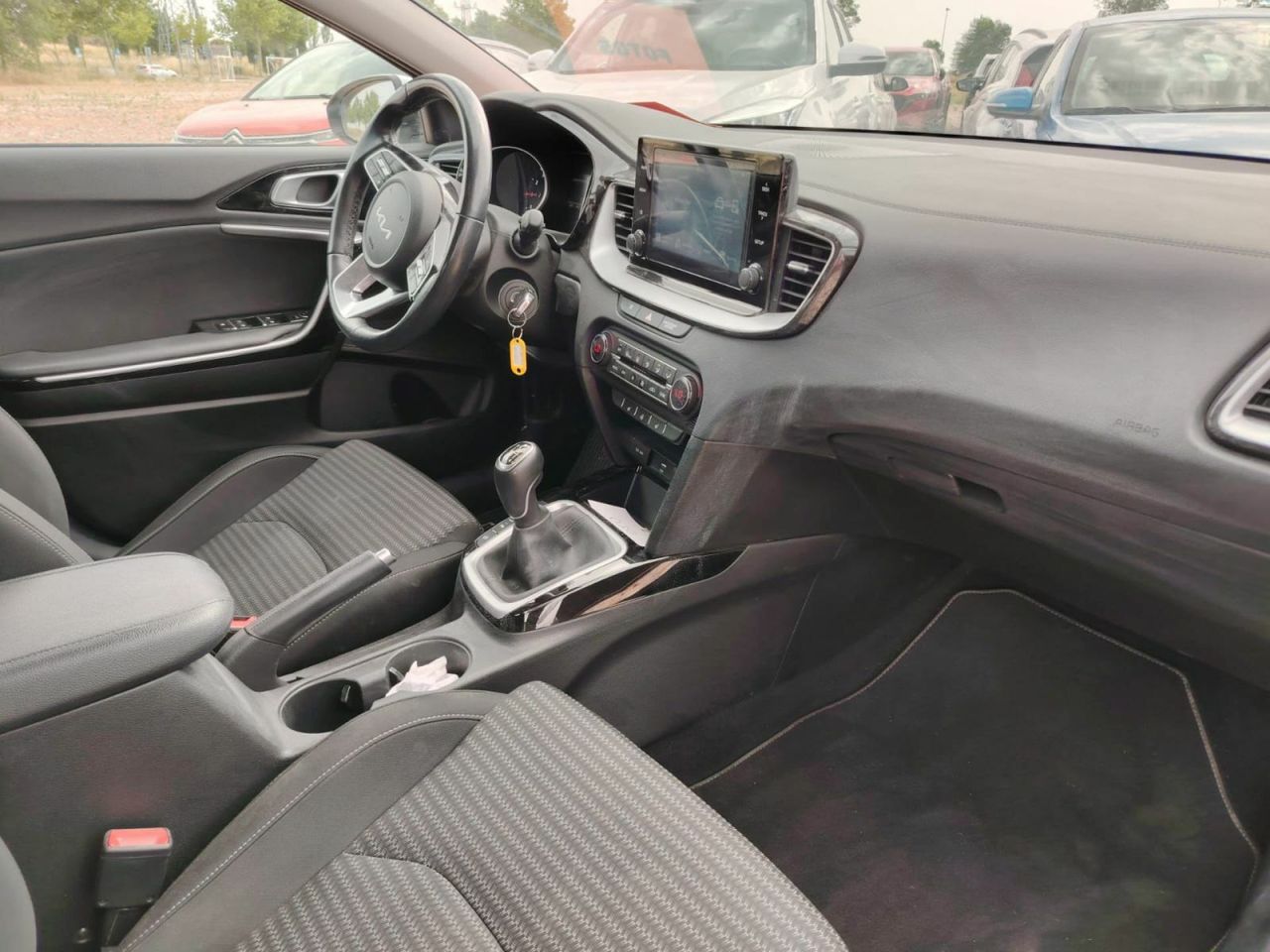 Kia Ceed 1.0 T-GDi 88kW (120CV) Drive - Foto 5