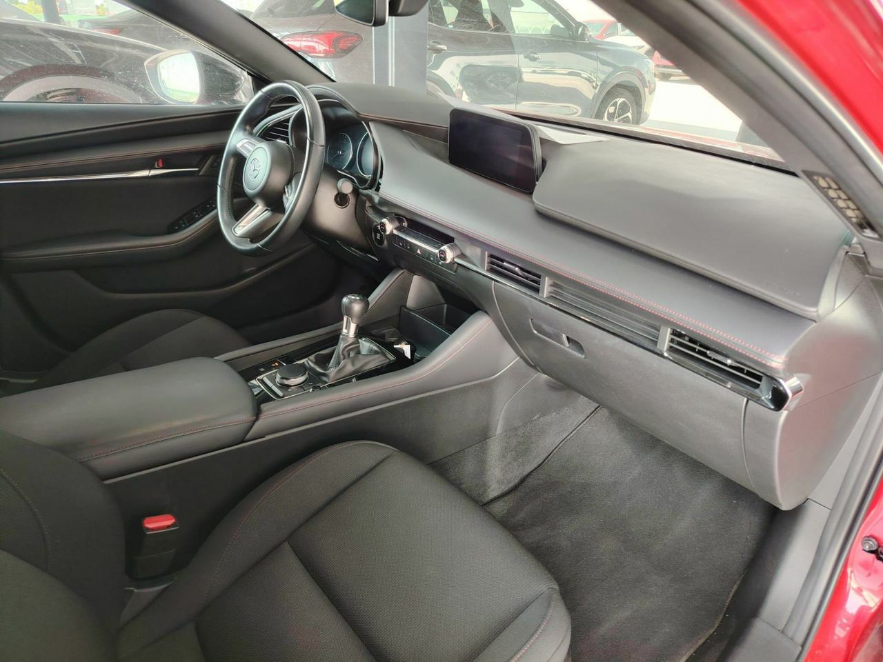 Mazda 3 2.0 e-SKYACTIV-X HOMURA - Foto 4