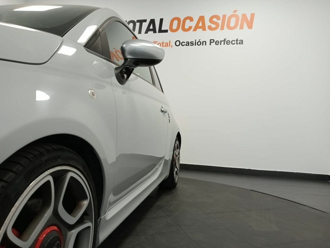 Abarth 500 595C Turismo 1.4 16v T-Jet 121kW E6D - Foto 11