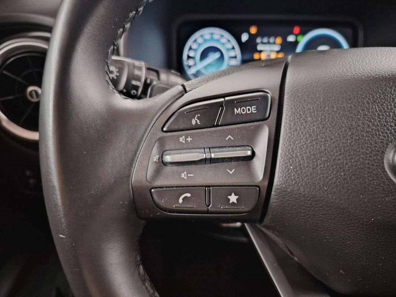 Hyundai Kona 1.6 GDI HEV Maxx DCT - Foto 32