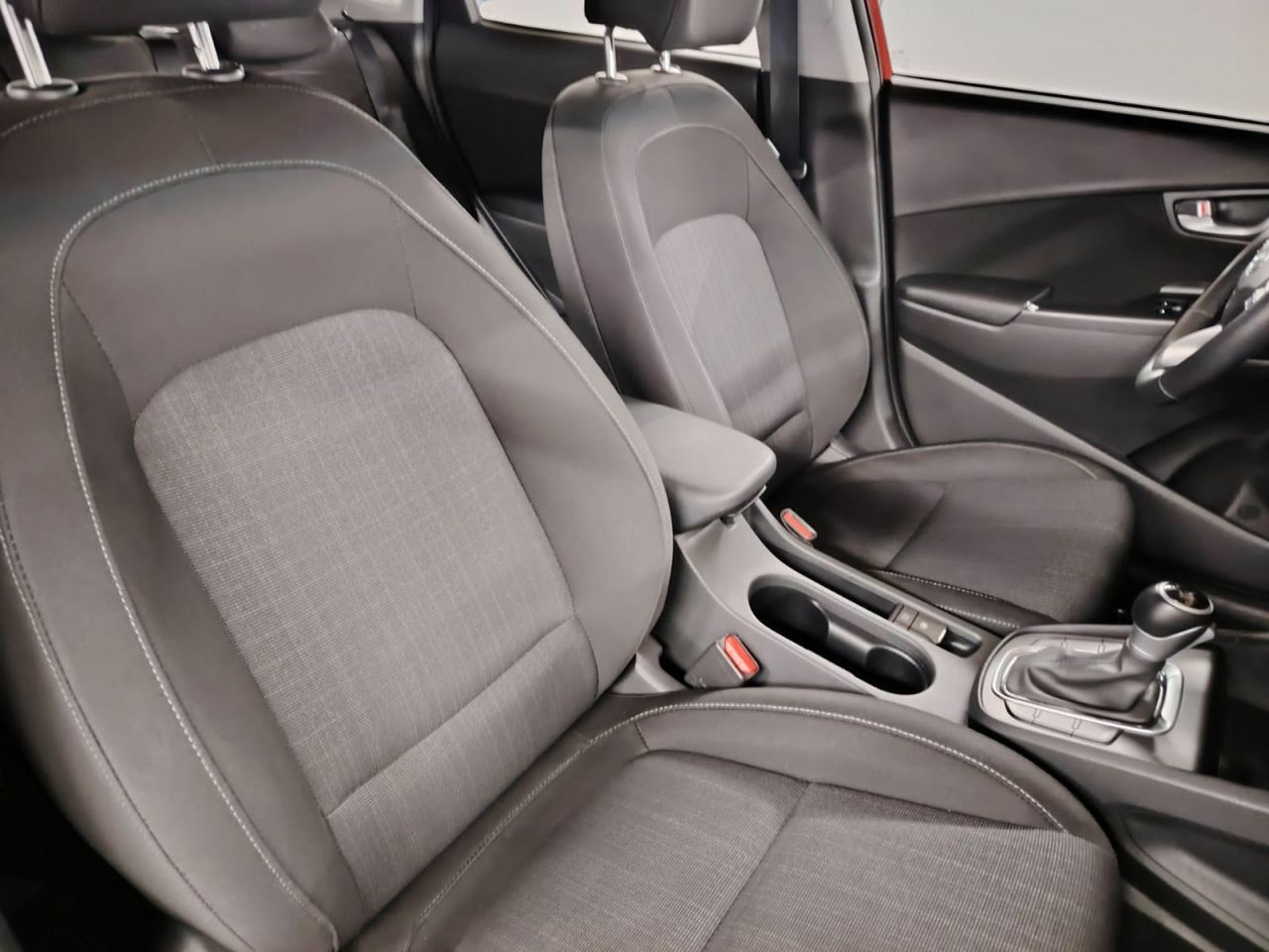 Hyundai Kona 1.6 GDI HEV Maxx DCT - Foto 11