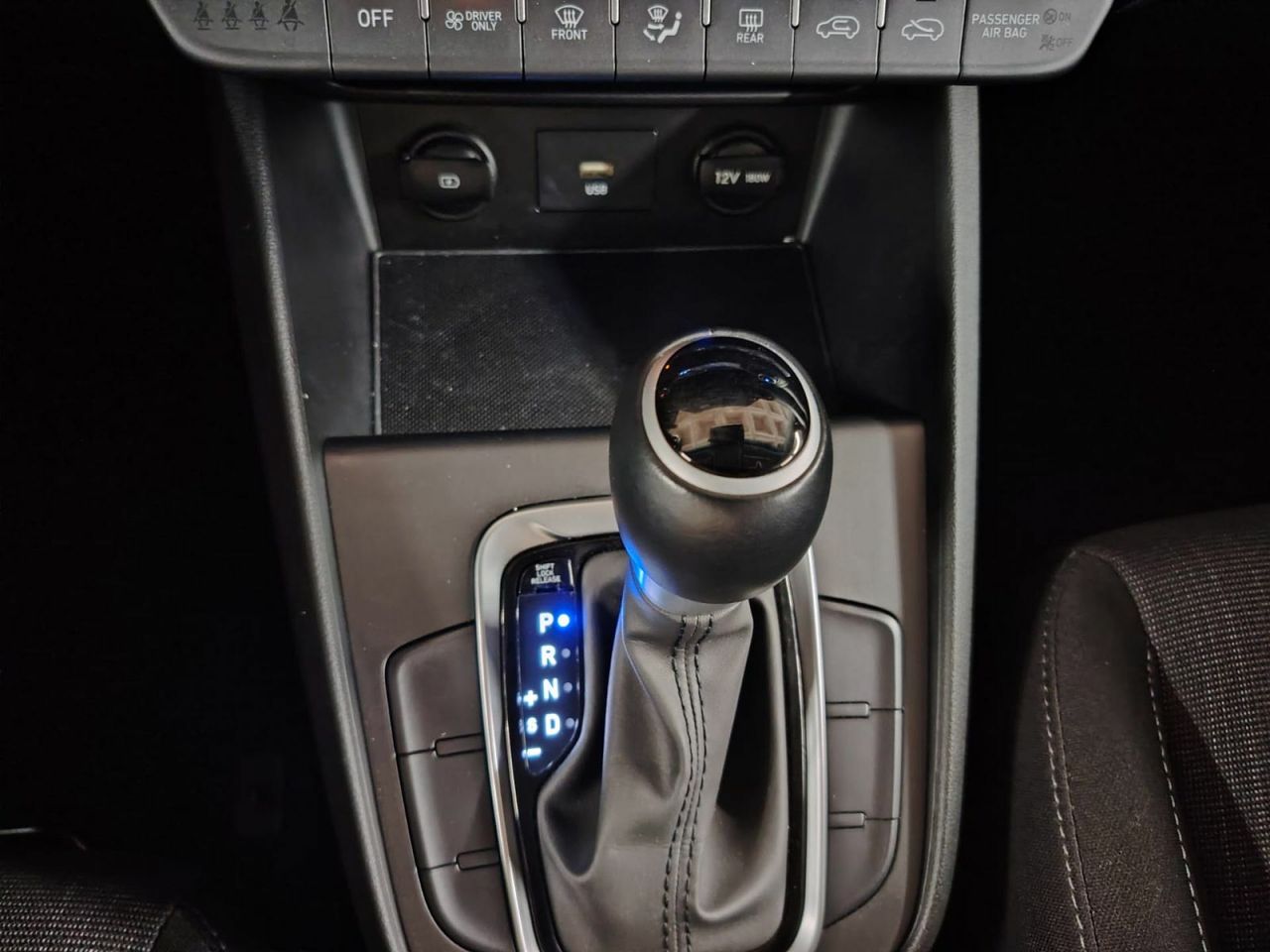 Hyundai Kona 1.6 GDI HEV Maxx DCT - Foto 36