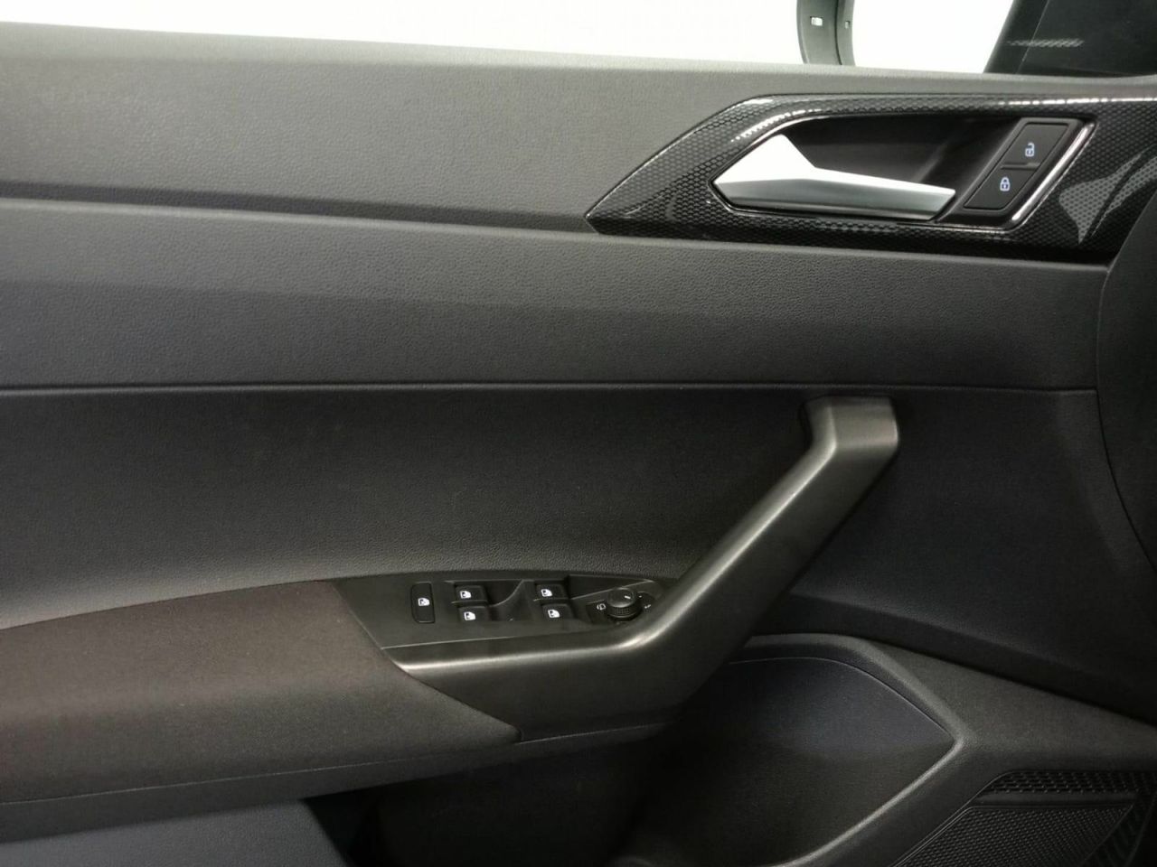 Volkswagen Taigo Life 1.0 TSI 81kW (110CV) DSG - Foto 23