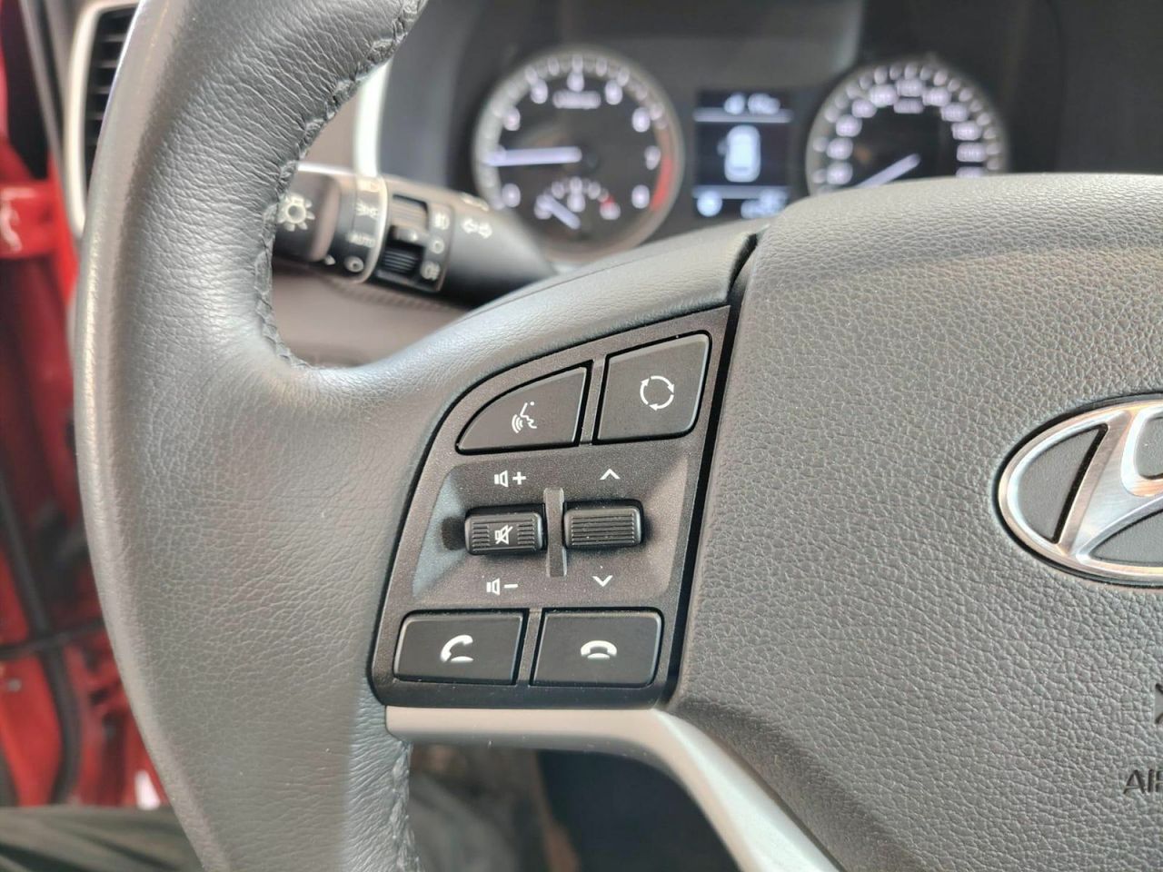 Hyundai Tucson 1.6 GDI 97kW (131CV) SLE 4X2 - Foto 41