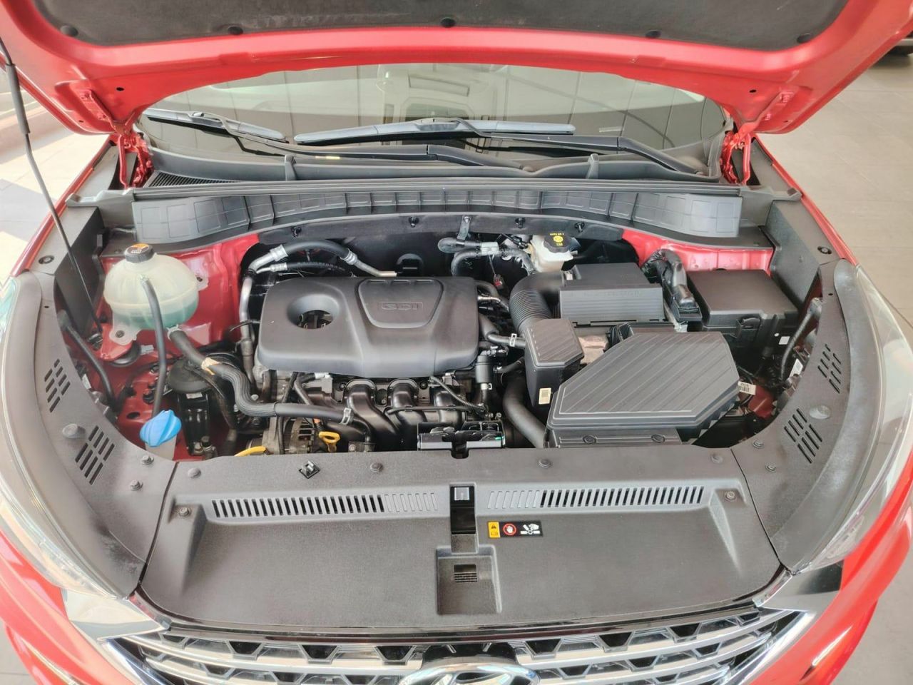 Hyundai Tucson 1.6 GDI 97kW (131CV) SLE 4X2 - Foto 17