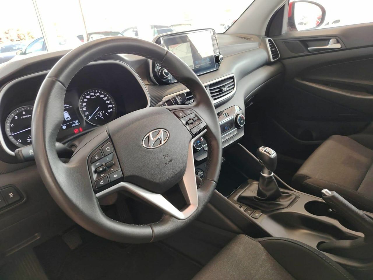 Hyundai Tucson 1.6 GDI 97kW (131CV) SLE 4X2 - Foto 19