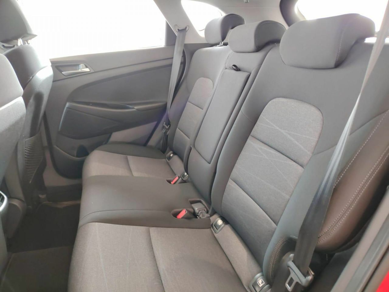 Hyundai Tucson 1.6 GDI 97kW (131CV) SLE 4X2 - Foto 35