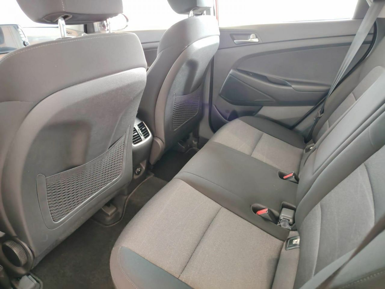 Hyundai Tucson 1.6 GDI 97kW (131CV) SLE 4X2 - Foto 32