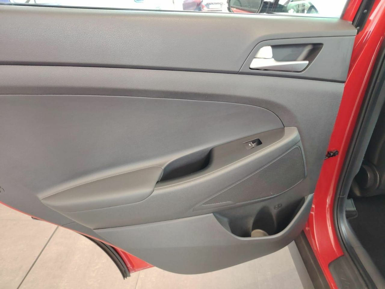 Hyundai Tucson 1.6 GDI 97kW (131CV) SLE 4X2 - Foto 22