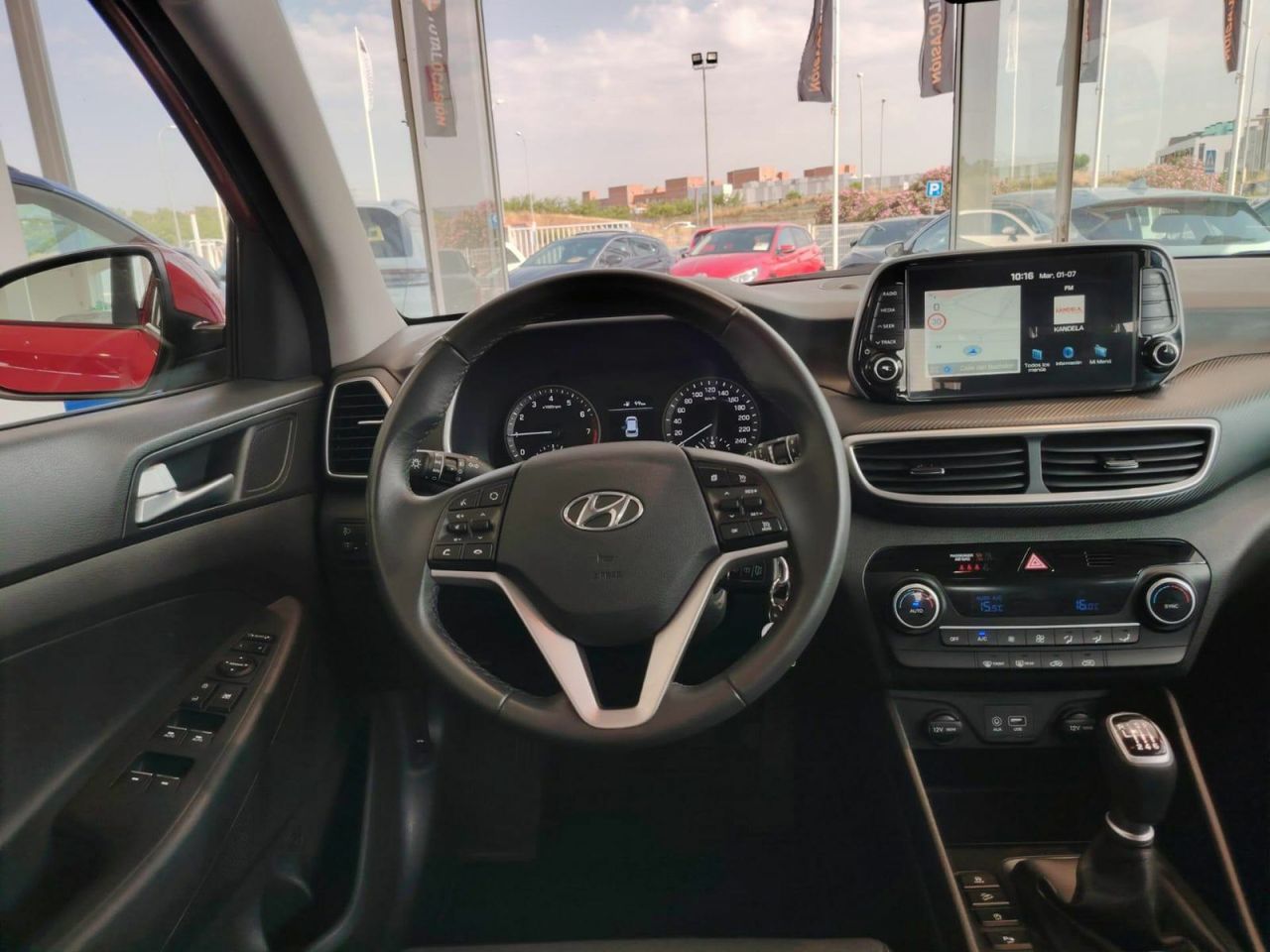 Hyundai Tucson 1.6 GDI 97kW (131CV) SLE 4X2 - Foto 38
