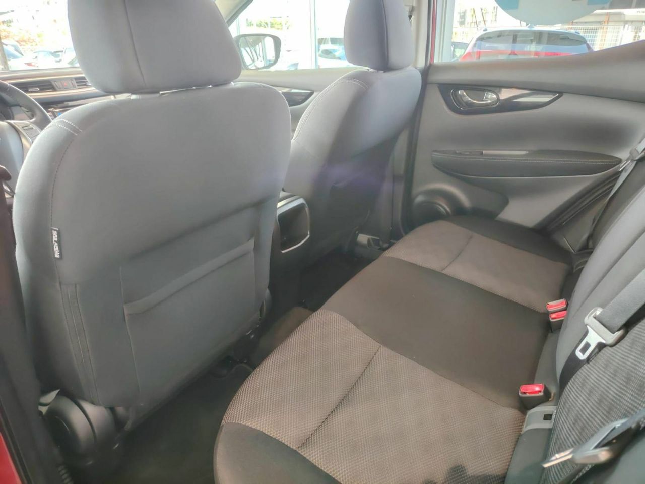 Nissan Qashqai 1.5dCi S&S 360 4x2 - Foto 17