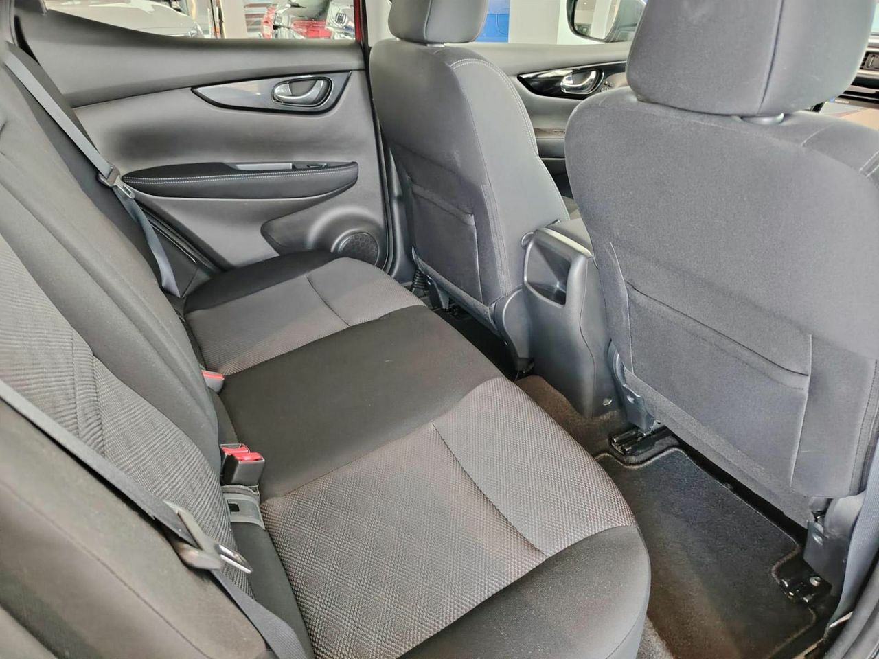 Nissan Qashqai 1.5dCi S&S 360 4x2 - Foto 32