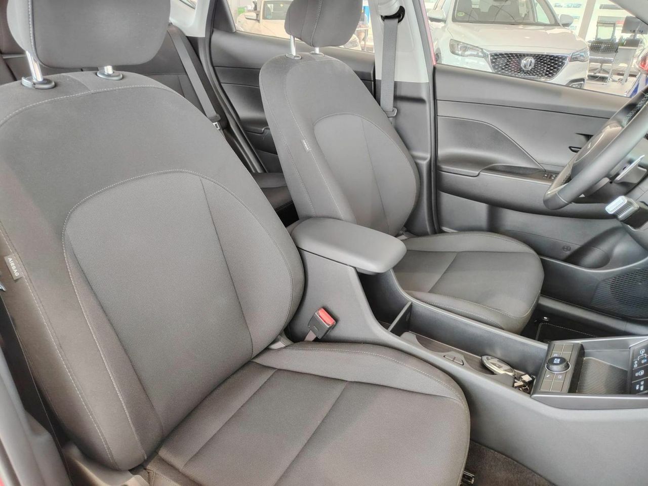 Hyundai Kona 1.6 GDI HEV Maxx DCT - Foto 40