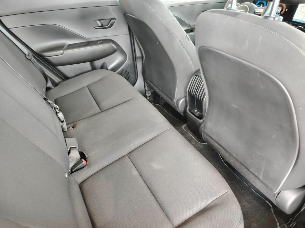 Hyundai Kona 1.6 GDI HEV Maxx DCT - Foto 37
