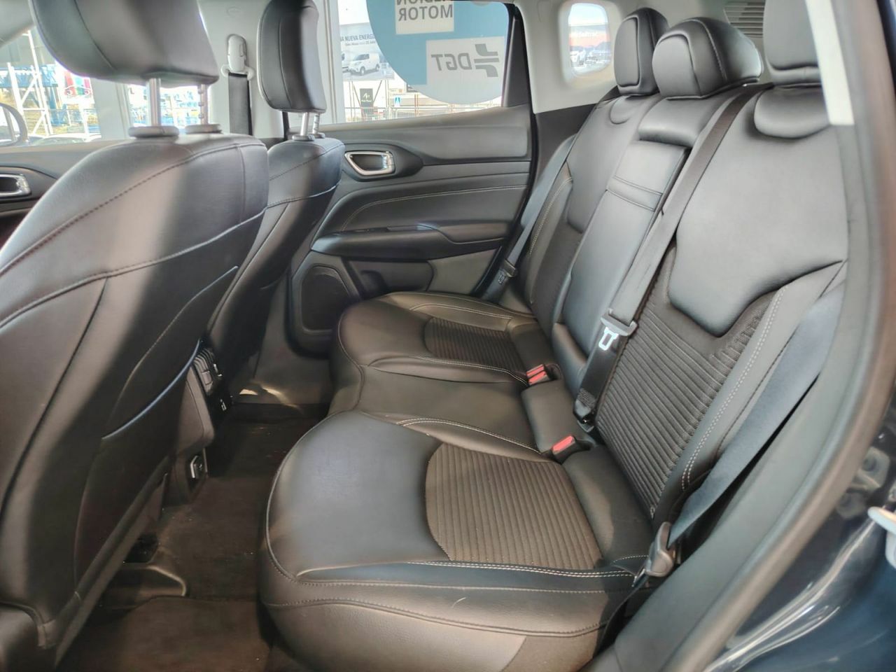 Jeep Compass 1.3 Gse T4 96kW (130CV) Limited MT FWD - Foto 9
