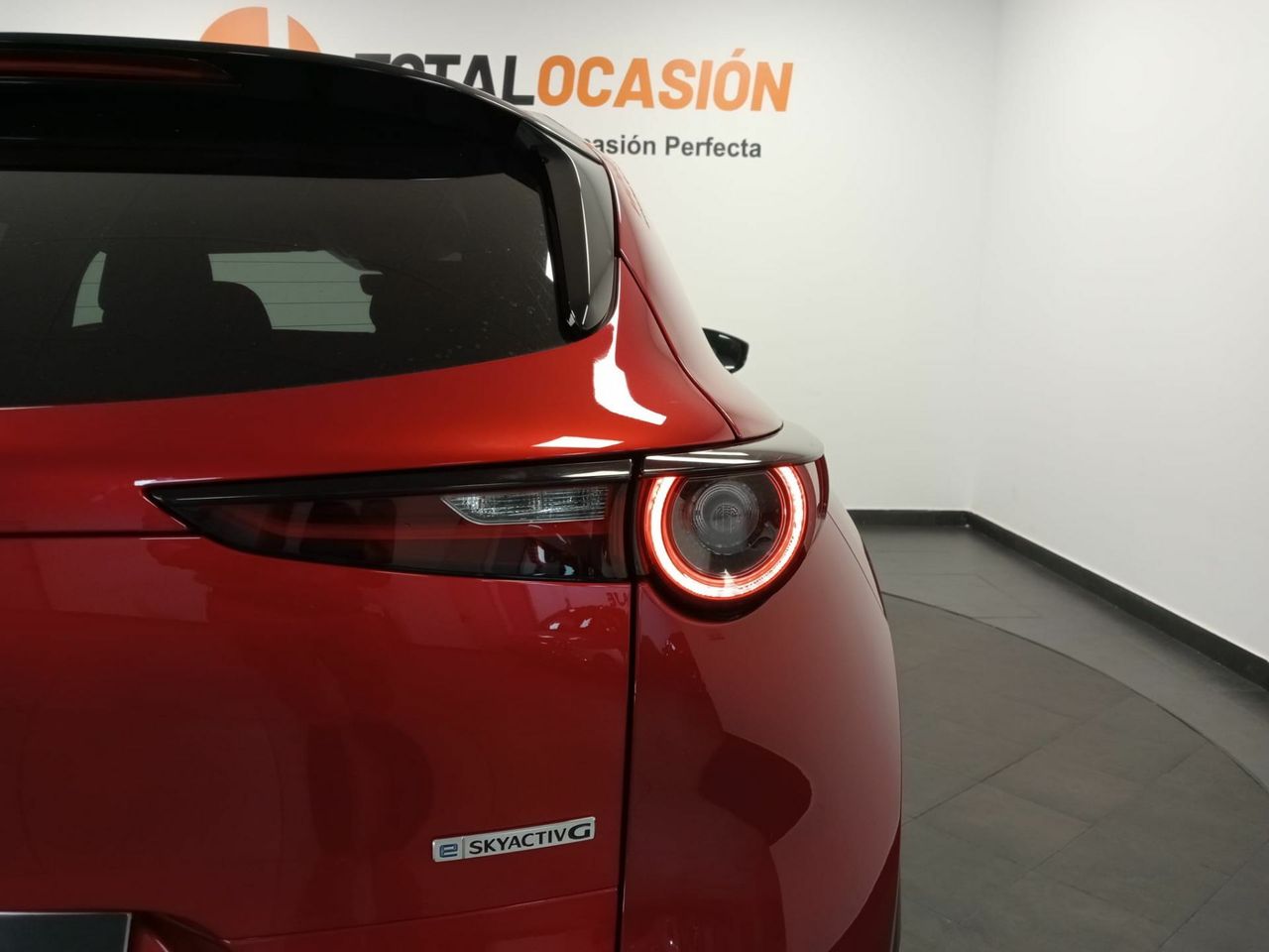 Mazda CX-30 e-SKYACTIV-G 2.0 90 kW 2WD AT Evolution - Foto 27