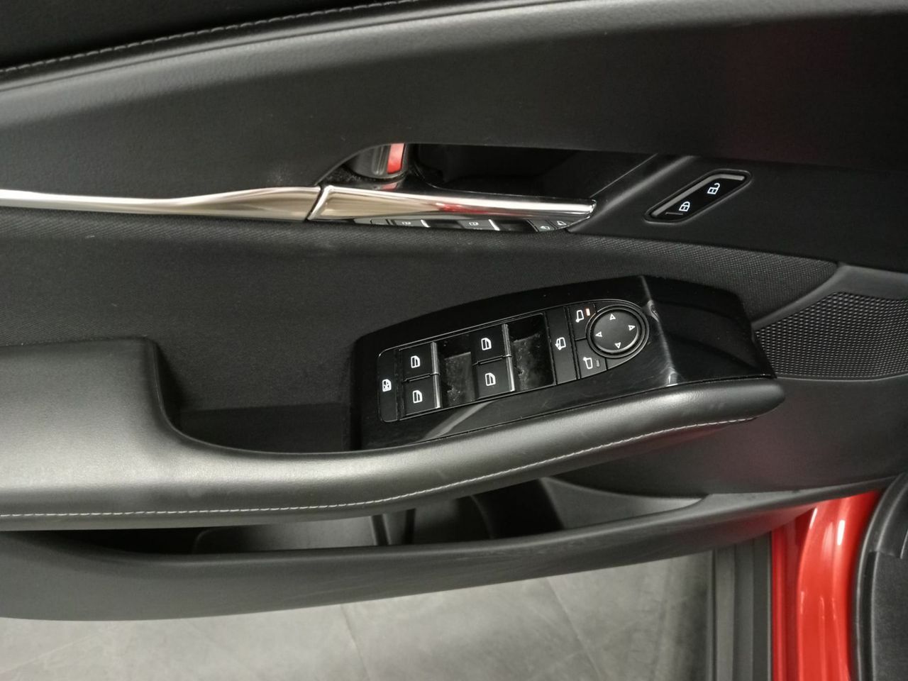 Mazda CX-30 e-SKYACTIV-G 2.0 90 kW 2WD AT Evolution - Foto 16