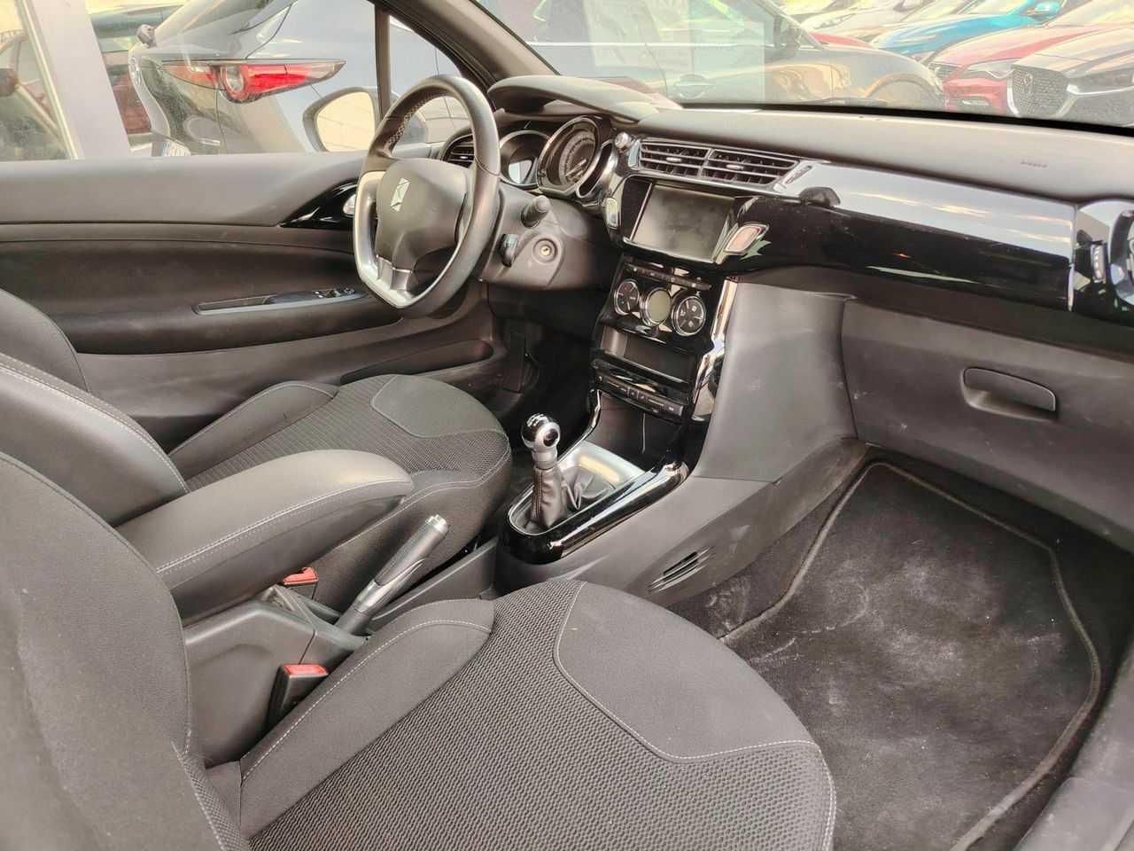 DS DS 3 BlueHDi 74kW (100CV) Style - Foto 5