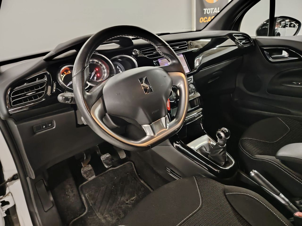 DS DS 3 BlueHDi 74kW (100CV) Style - Foto 21