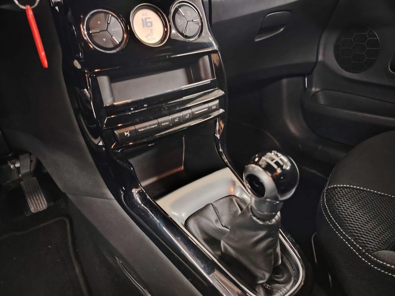 DS DS 3 BlueHDi 74kW (100CV) Style - Foto 16