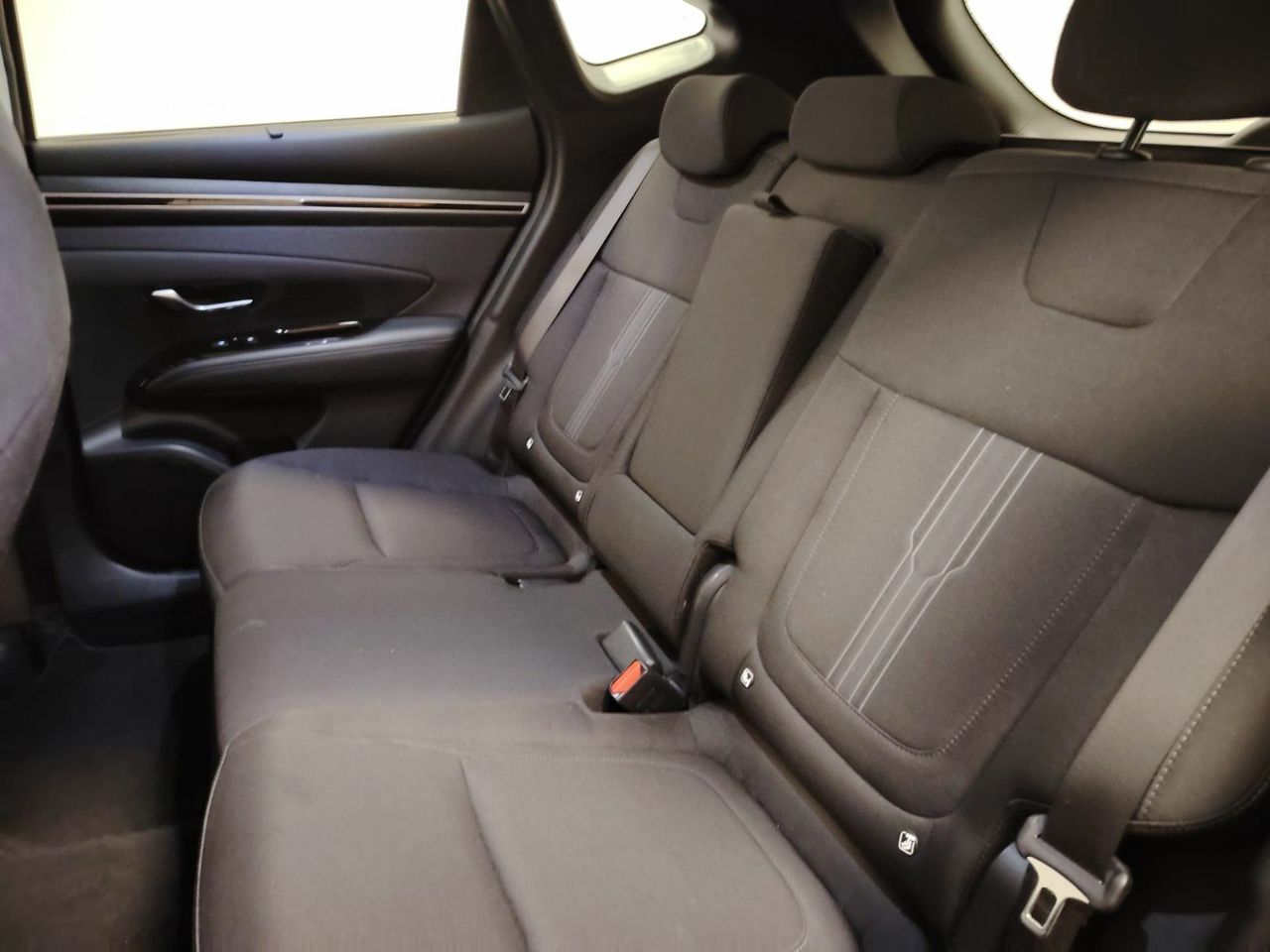 Hyundai Tucson 1.6 TGDI 110kW (150CV) 48V Tecno Sky - Foto 10