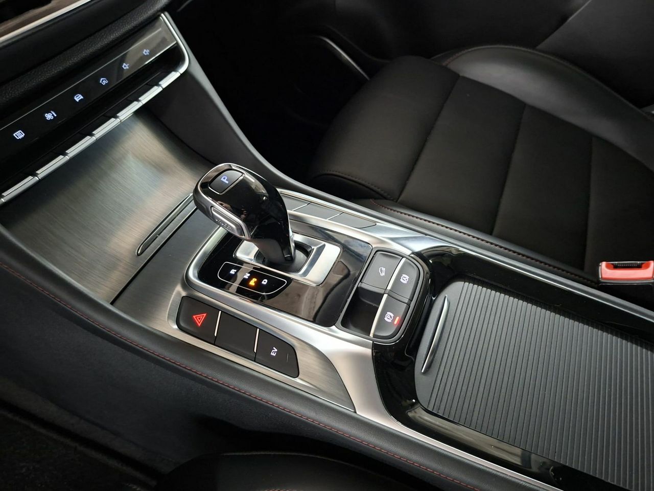 MG eHS 1.5T-GDI PHEV Comfort - Foto 26