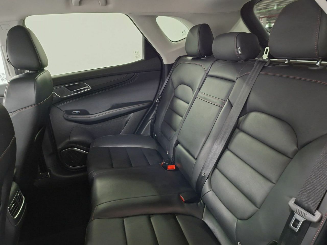 MG eHS 1.5T-GDI PHEV Comfort - Foto 18