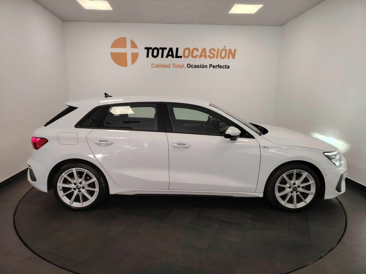 Audi A3 Sportback Genuine 35 TDI 110kW S tronic - Foto 4