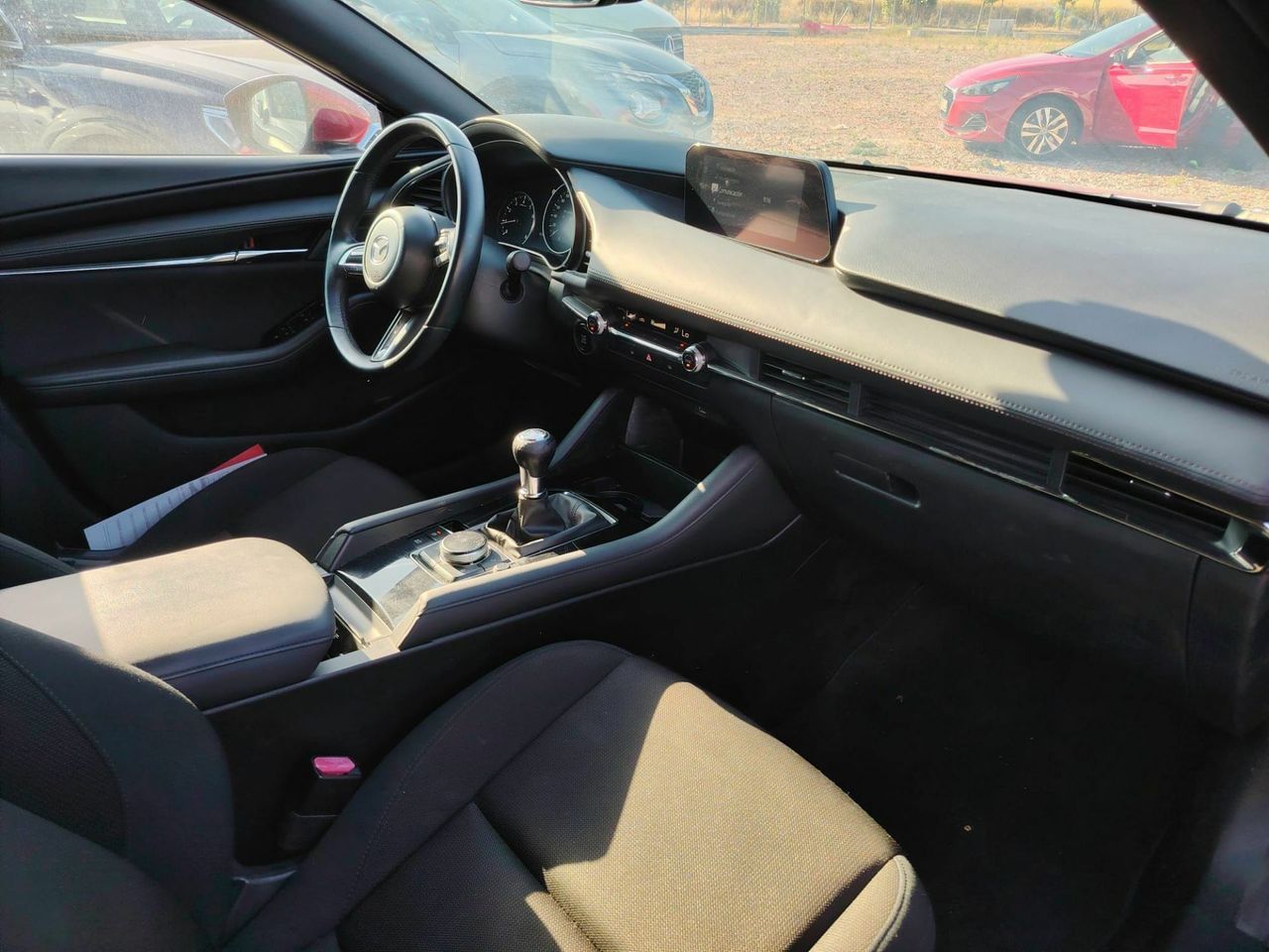Mazda 3 2.0 e-SKYACTIV-G 88KW EVOLUTION - Foto 4