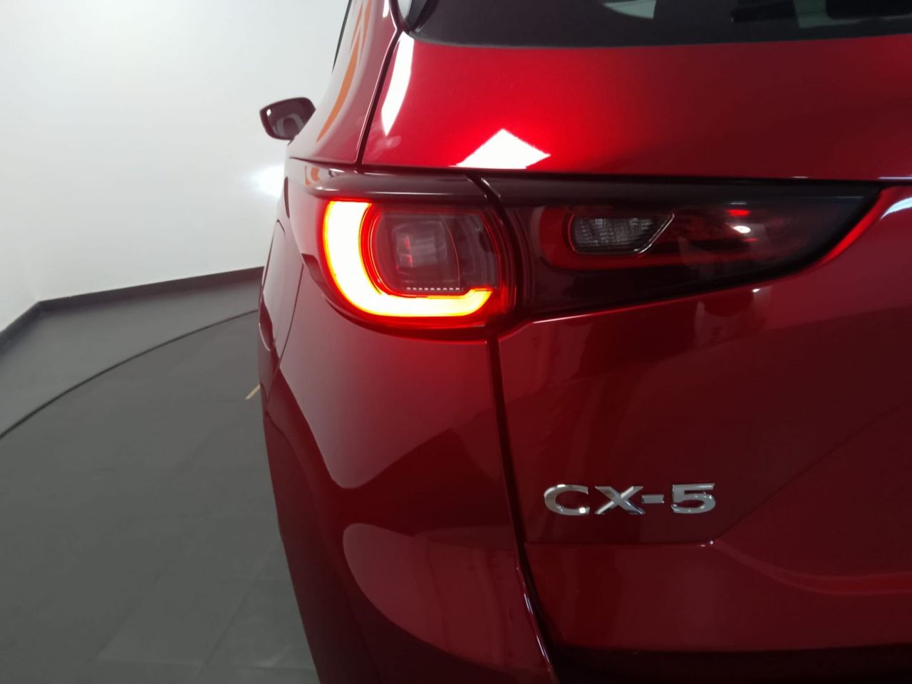 Mazda CX-5 e-SKY G MHEV 2.0 121kW Center-Line Plus - Foto 18