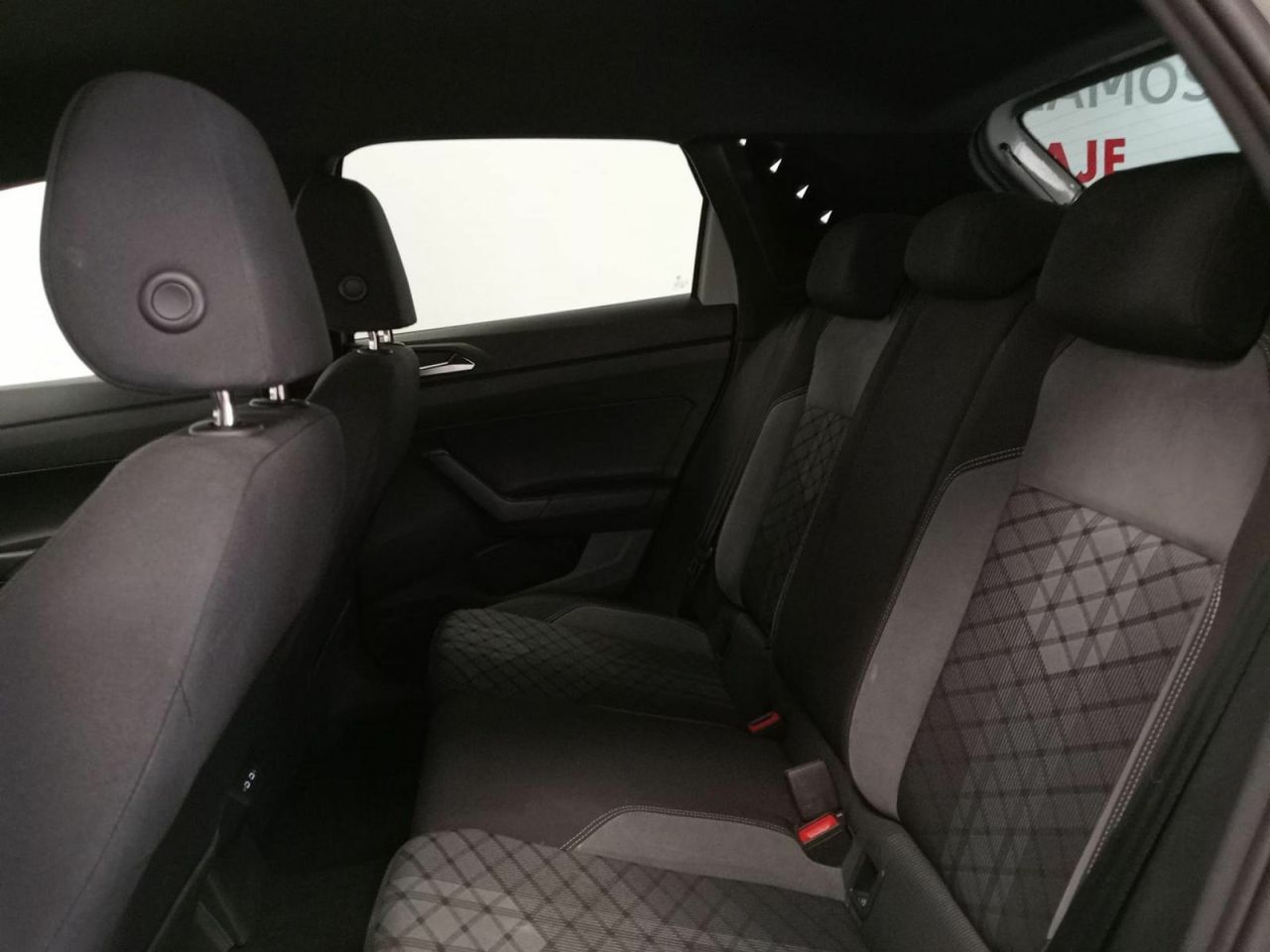 Volkswagen Polo R-Line 1.0 TSI 70kW (95CV) - Foto 29