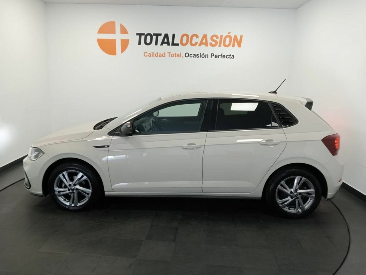 Volkswagen Polo R-Line 1.0 TSI 70kW (95CV) - Foto 5