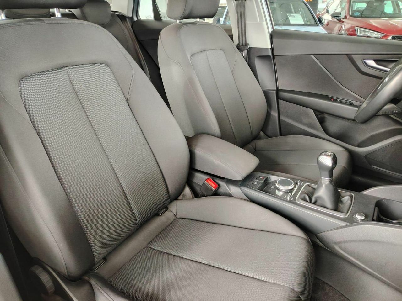 Audi Q2 Advanced 30 TFSI 81kW (110CV) - Foto 37