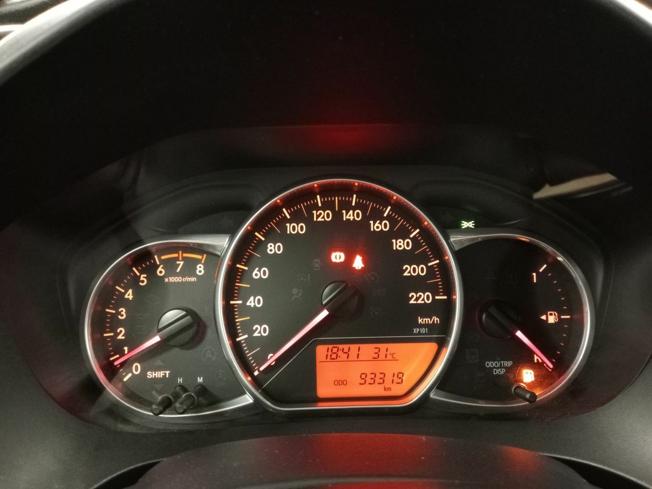 Toyota Yaris 1.3 100 Feel - Foto 24