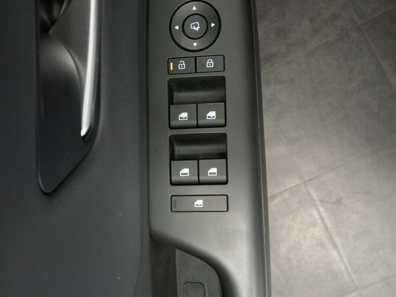 Hyundai Kona 1.6 GDI HEV Tecno DCT - Foto 28