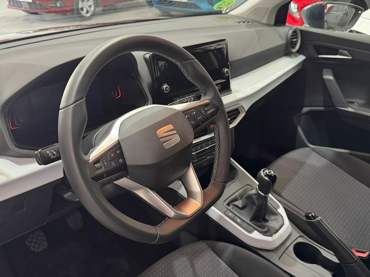 Seat Arona 1.0 TSI 85kW (115CV) Style XM - Foto 12