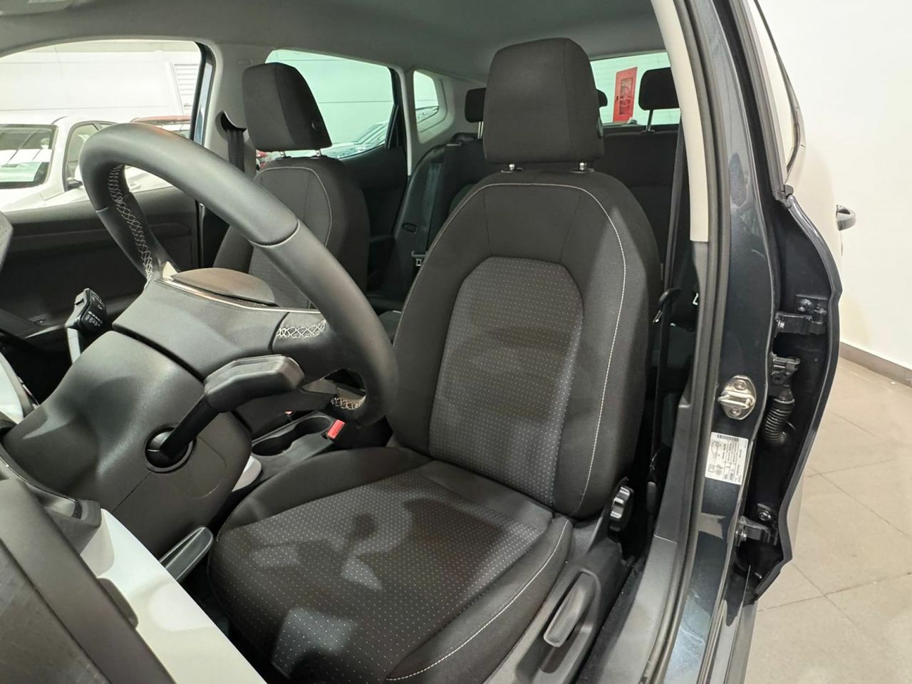 Seat Arona 1.0 TSI 85kW (115CV) Style XM - Foto 11