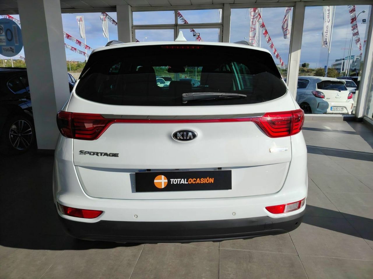 Kia Sportage 1.7 CRDi VGT 85kW Concept Plus 4x2 Eco-D - Foto 9