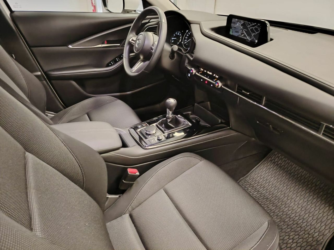 Mazda CX-30 e-SKYACTIV-G 2.0 90 kW 2WD Evolution - Foto 38