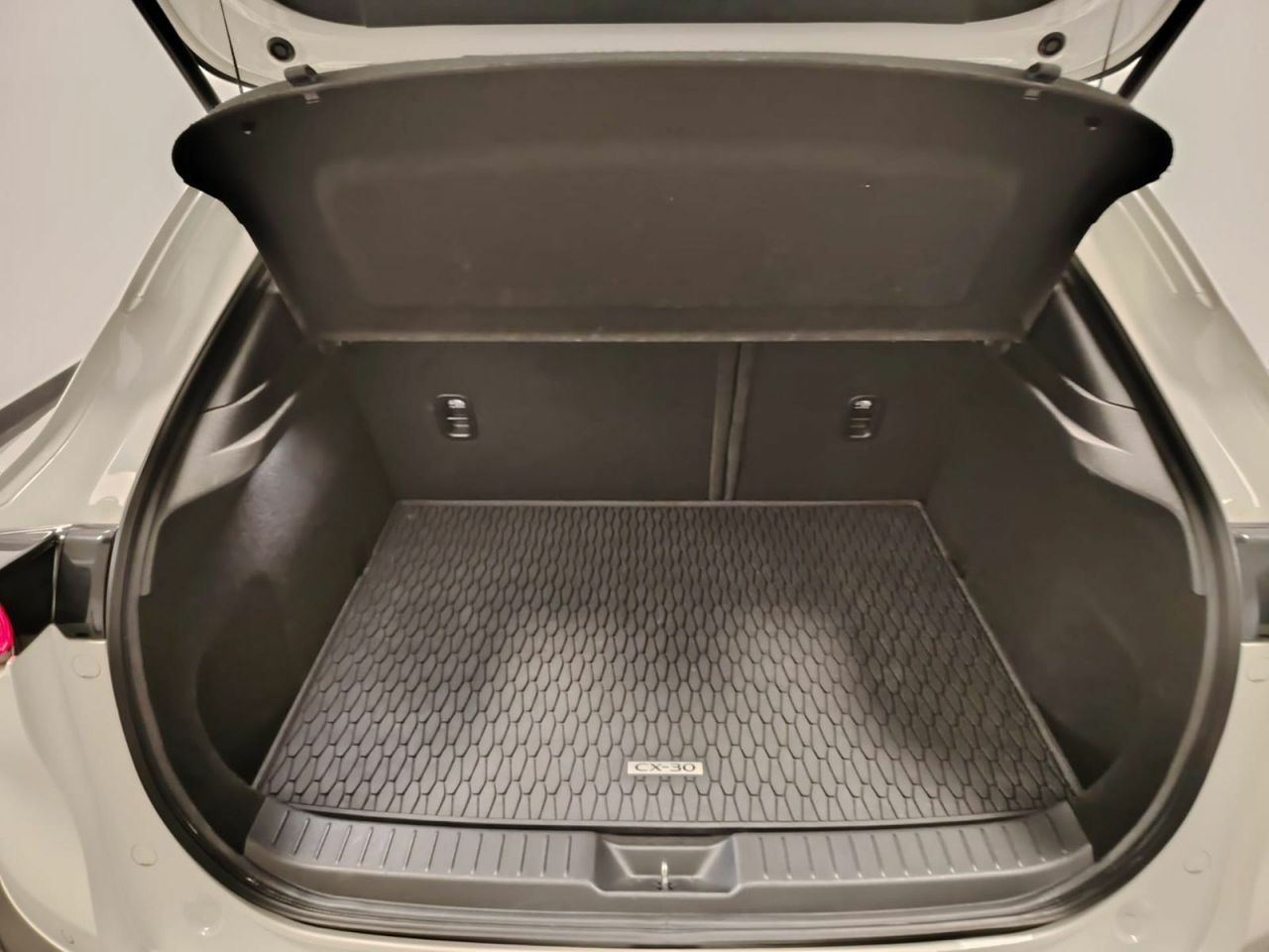 Mazda CX-30 e-SKYACTIV-G 2.0 90 kW 2WD Evolution - Foto 12