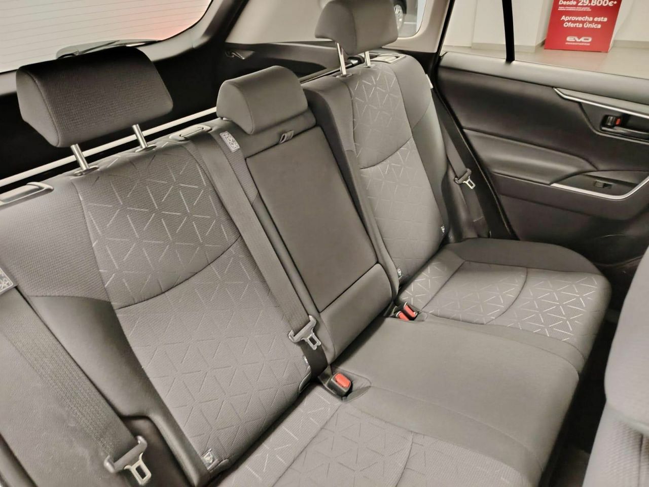 Toyota Rav4 2.5l 220H Business 4WD - Foto 34