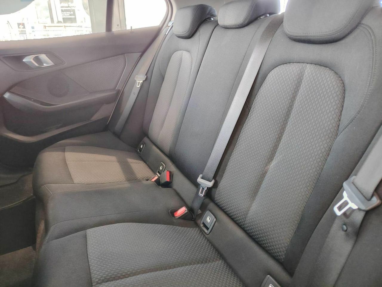 BMW Serie 1 118i - Foto 17