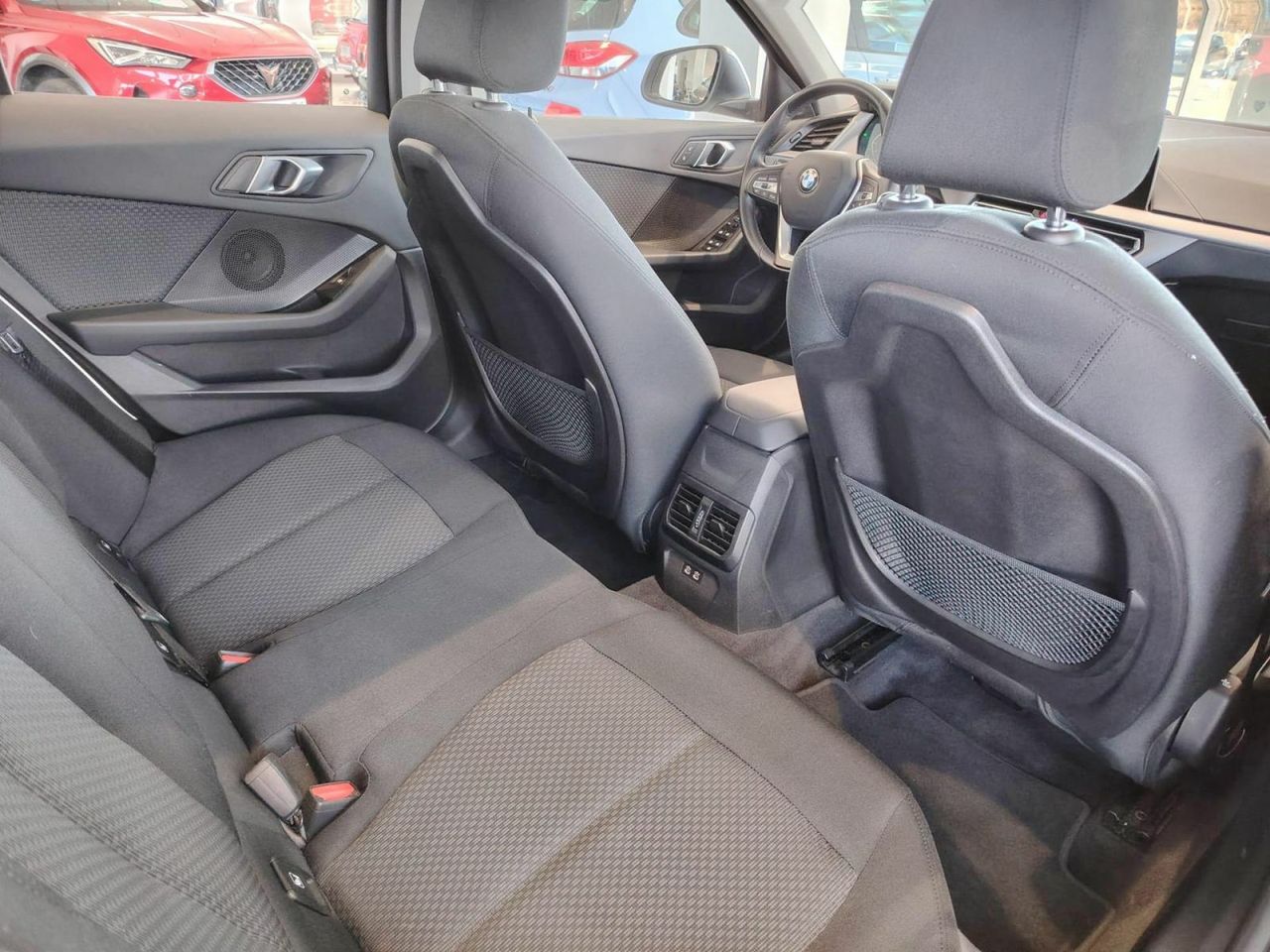 BMW Serie 1 118i - Foto 36