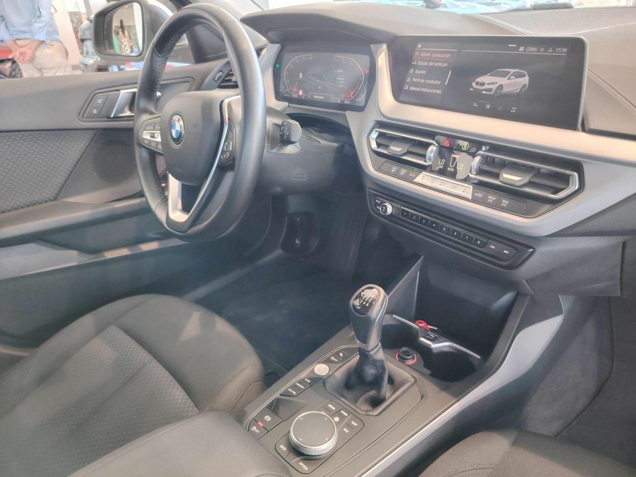 BMW Serie 1 118i - Foto 40