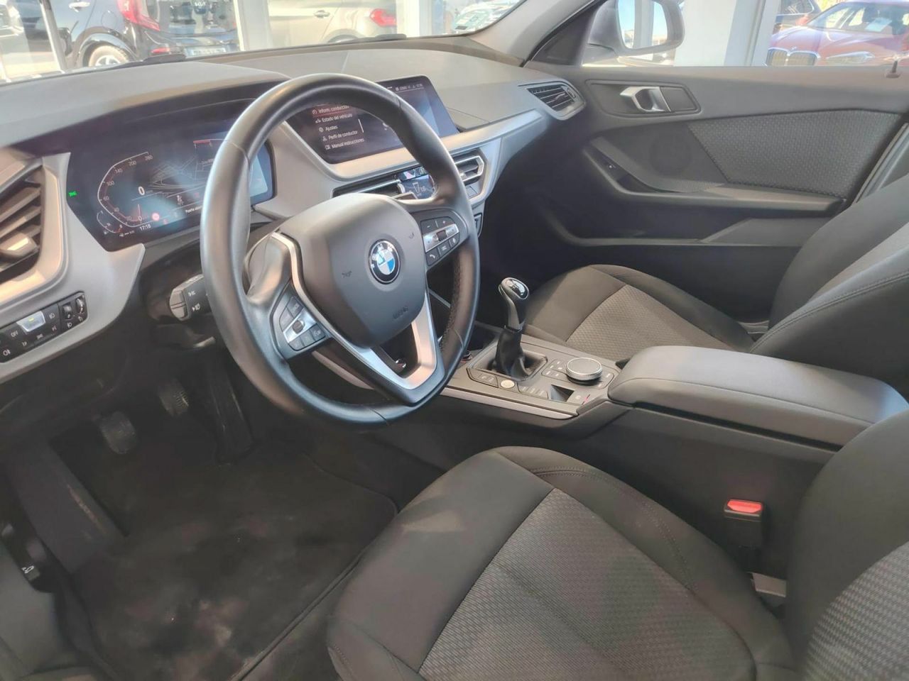 BMW Serie 1 118i - Foto 25