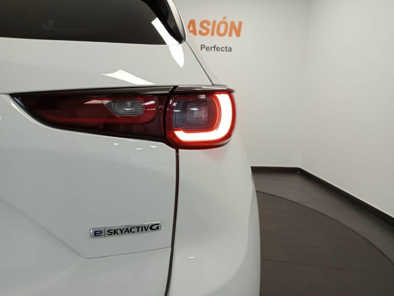 Mazda CX-5 e-SKY G MHEV 2.0 121kW Center-Line Plus - Foto 33