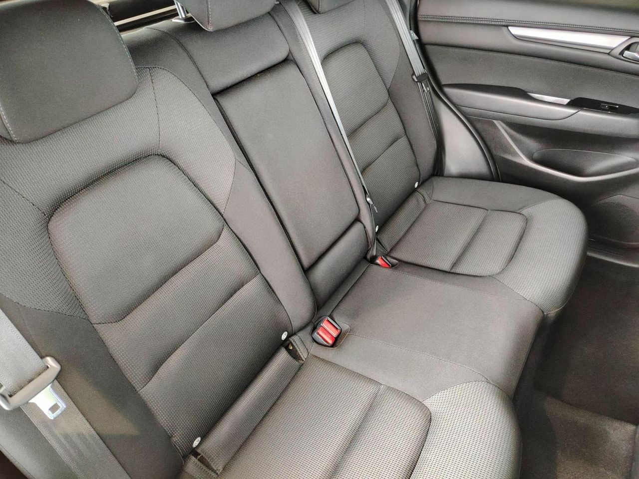 Mazda CX-5 e-SKY G MHEV 2.0 121kW Center-Line Plus - Foto 38