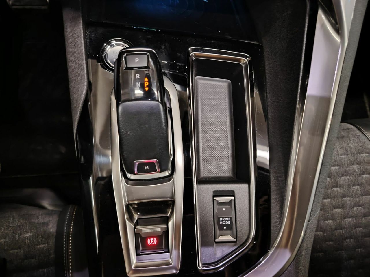 Peugeot 5008 1.5 BlueHDi 96kW S&S Roadtrip EAT8 - Foto 22