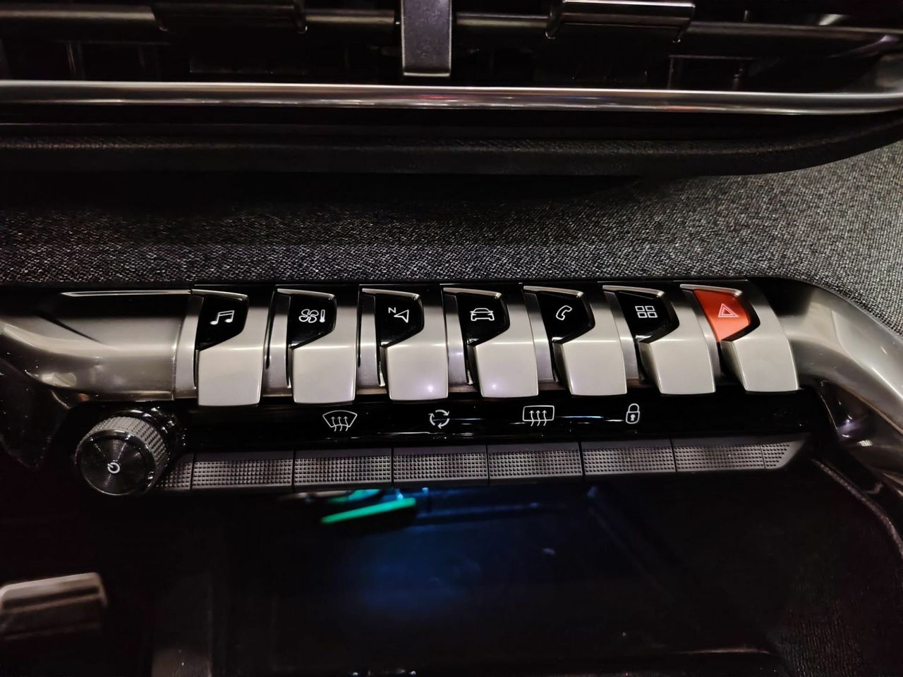 Peugeot 5008 1.5 BlueHDi 96kW S&S Roadtrip EAT8 - Foto 23